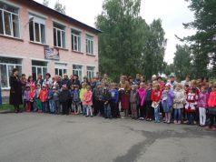 Школы собирают учеников