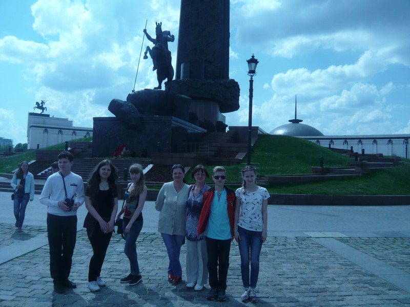 na-poklonnoj-gore-monument-pobedy