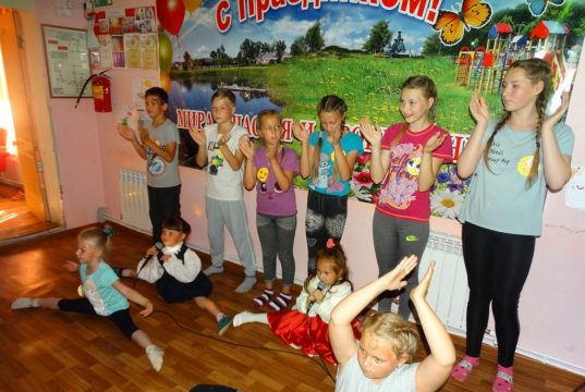 Письмо в редакцию: «А у нас свои таланты — футболисты, музыканты!»