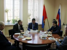 Станислав Воскресенский встретился с лидерами парламентских партий