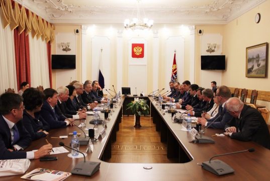 Станислав Воскресенский встретился с депутатами фракции «Единая Россия» в облдуме