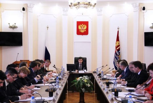 Врио губернатора обсудил параметры облбюджета на 2018 год с главами городов и районов