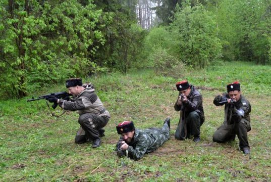 По законам казачества