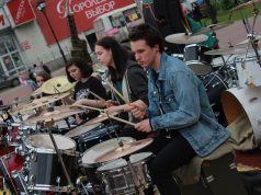 Независимая музыка на улицах города