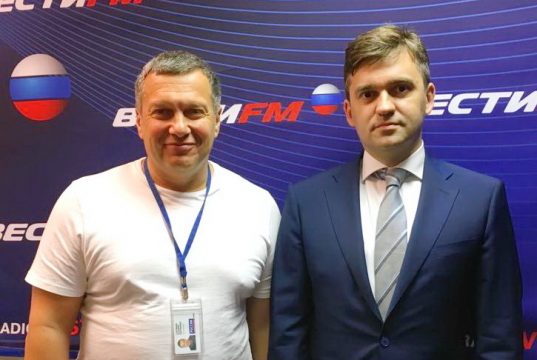 Станислав Воскресенский ответил на вопросы Владимира Соловьева в прямом эфире радио «Вести FM»