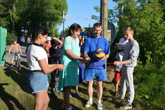 В Озерновском с песнями и танцами отметили день села