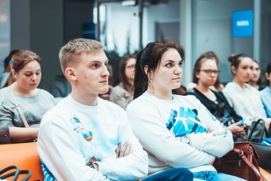 «Волонтёры Победы» не забывают о ветеранах и инвалидах