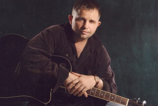 Житель Богородского пишет музыку для столичных звезд