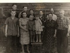 «Нет в России семьи такой, где б не памятен был свой герой…»