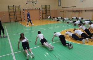 Вдох глубокий, руки шире!