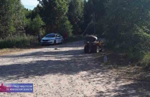 В Ивановском районе перевернулся снегоболотоход