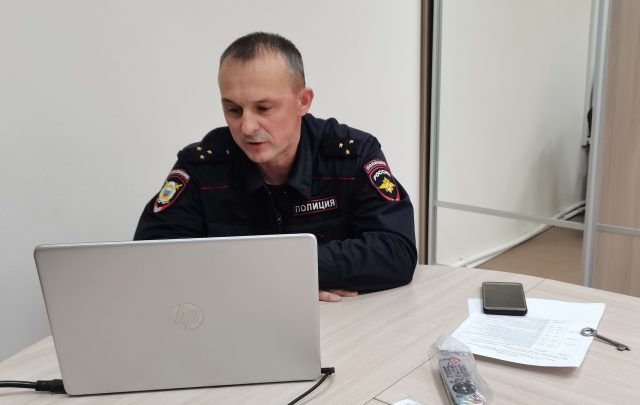О признаках деструктивного поведения детей рассказал инспектор ПДН МО МВД России «Ивановский» Денис Макаров