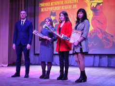 Лишь для тебя горят на небе звезды