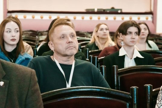 Виктор Алешин: «Мы стараемся понять друг друга через нашу общую культуру»