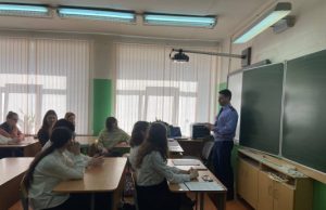 Сотрудники следственного управления провели профилактические уроки для школьников