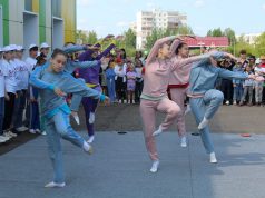 Встречаем лето громко и с улыбкой!