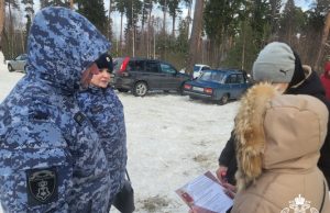 Росгвардейцы развернули агитационный пункт по приему на службу для ивановских студентов