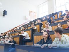 От сессии до сессии живут студенты ярко и интересно