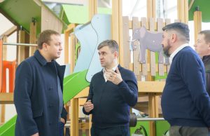 В Иванове расширяют производство спортивных и игровых комплексов при господдержке