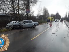 В деревне Шуринцево Ивановского района столкнулись три автомобиля