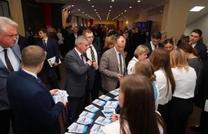 Главы Ивановского и Гаврилово-Посадского районов представили регион на форуме ВАРМСУ