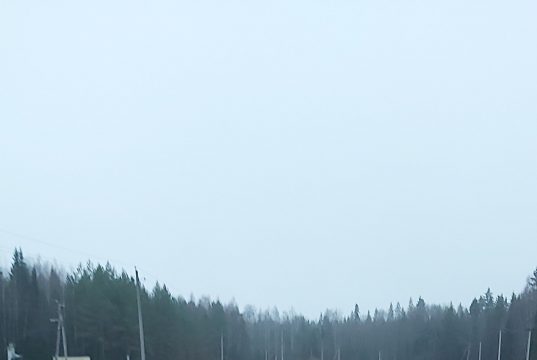 Из-за убитой большегрузами дороги в поселок к жителям не могут проехать медики и пожарные