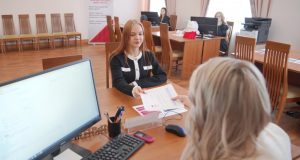 Для детей участников СВО продолжает действовать региональная мера поддержки — сертификат на бесплатное высшее образование