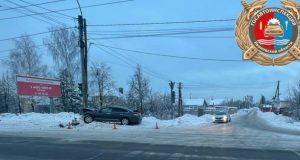 В Ивановском округе в опору уличного освещения врезался нетрезвый водитель