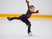 На льду – будущая чемпионка