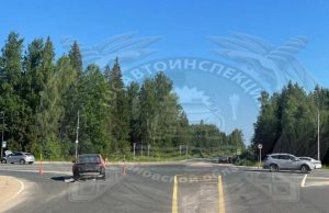 В Ивановском округе во время столкновения двух автомобилей пострадала девушка-водитель