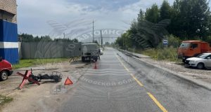 В Кохме столкнулись «УАЗ» и электровелосипед