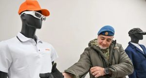 Ветеранов СВО из Ивановской области обеспечивают бесплатной адаптивной одеждой