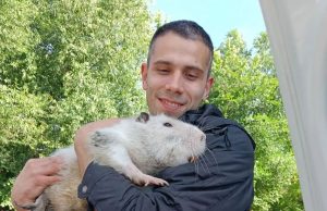 Они не просили о помощи, но их услышали
