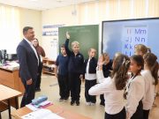 Сергей Низов проверил организацию учебного процесса Богданихской школы