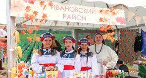 Самой востребованной продукцией пятой народной ярмарки «День урожая» стал картофель: гости приобрели у местных производителей 30 тонн