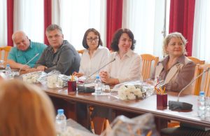 В канун Дня машиностроителя лучшим работникам отрасли вручили награды