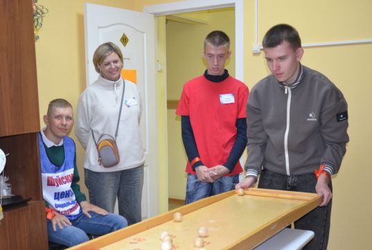 В Комплексном центре социального обслуживания по г.о. Кохма и Ивановскому муниципальному округу прошел областной фестиваль настольных игр «Турнир равных возможностей»