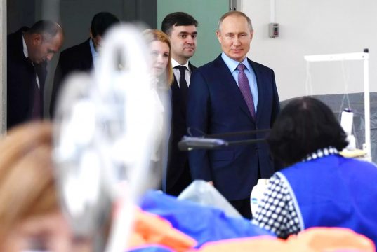 Сегодня день рождения у нашего Президента Владимира Владимировича Путина
